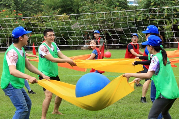How Event Planners Are Revolutionizing Corporate Team Building Activities