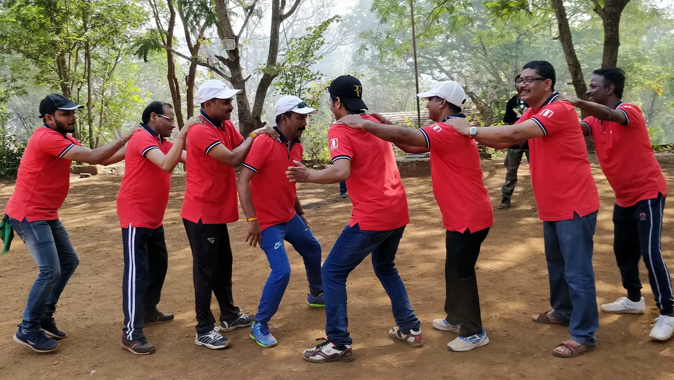 Beyond Workstations: Crafting Unbreakable Bonds through Enriched Team Building Activities