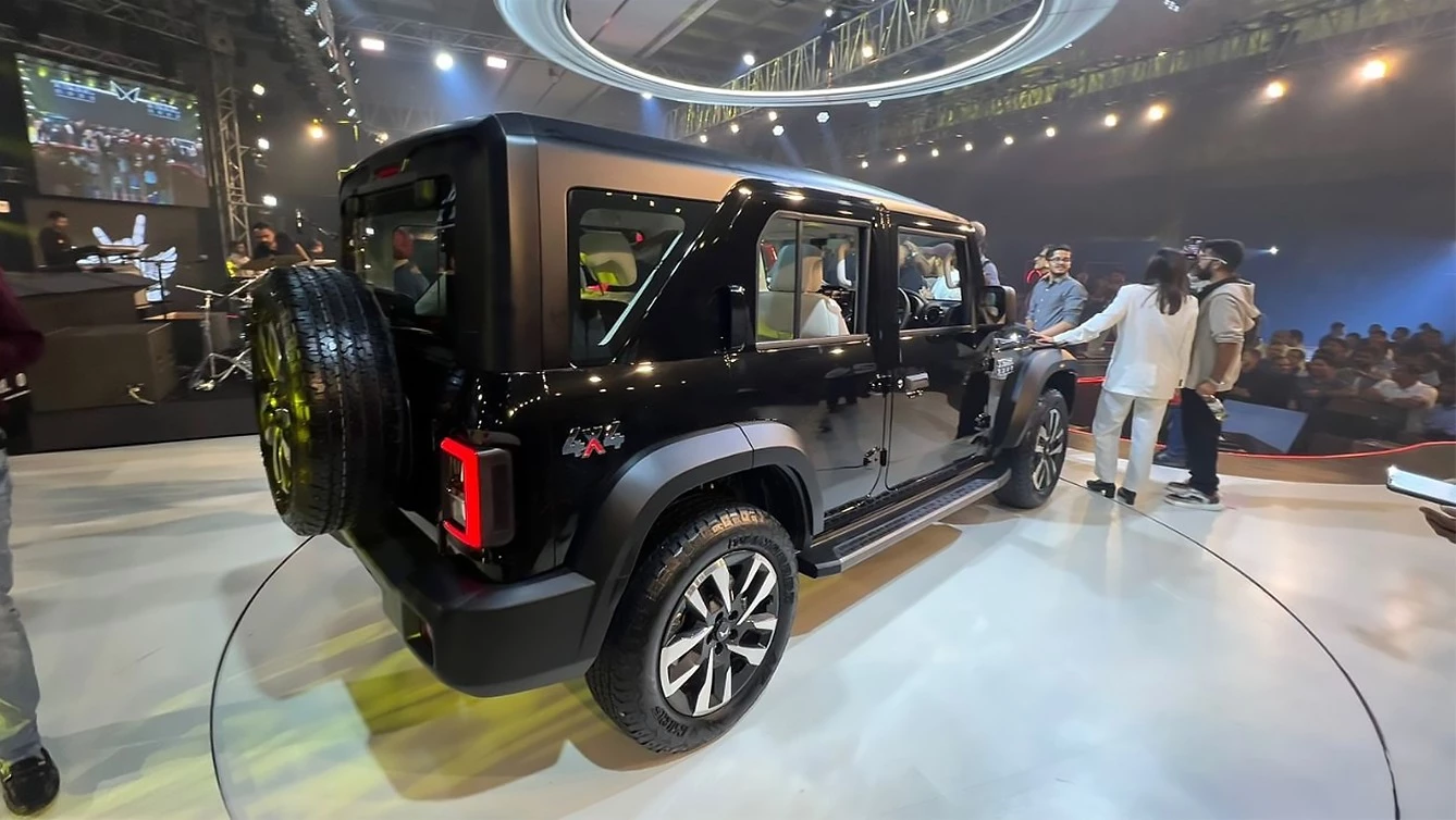 Driving Event Success: What Corporate Event Planners Can Learn from the Mahindra Thar Roxx Launch
