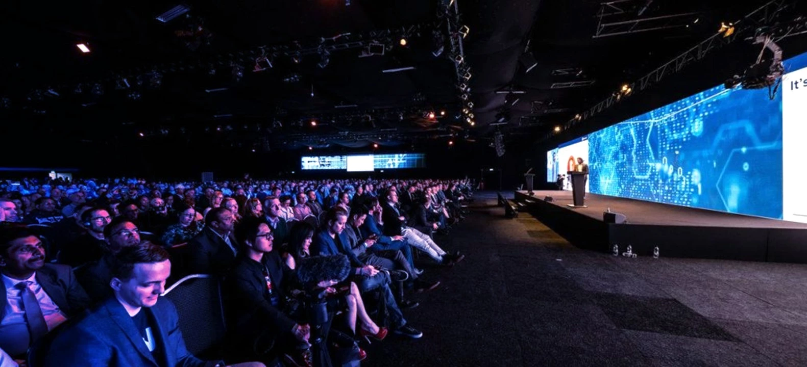 Artist Management in Events