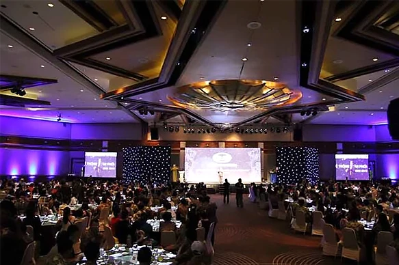 What is MICE Tourism and Its Components?