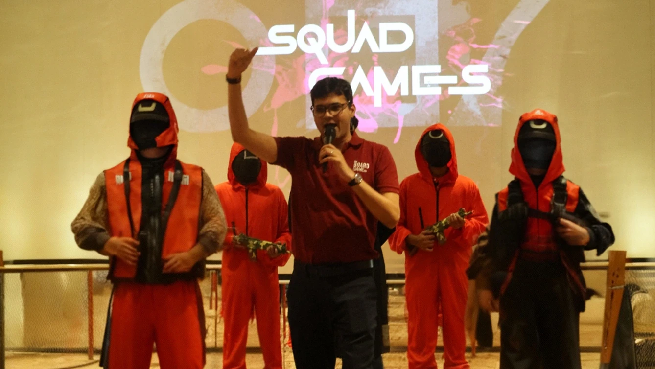 Host leading themed corporate event Squad Games